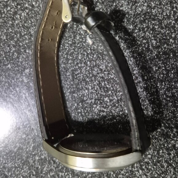 Limited Edition Leather Watch - Picture 4 of 6